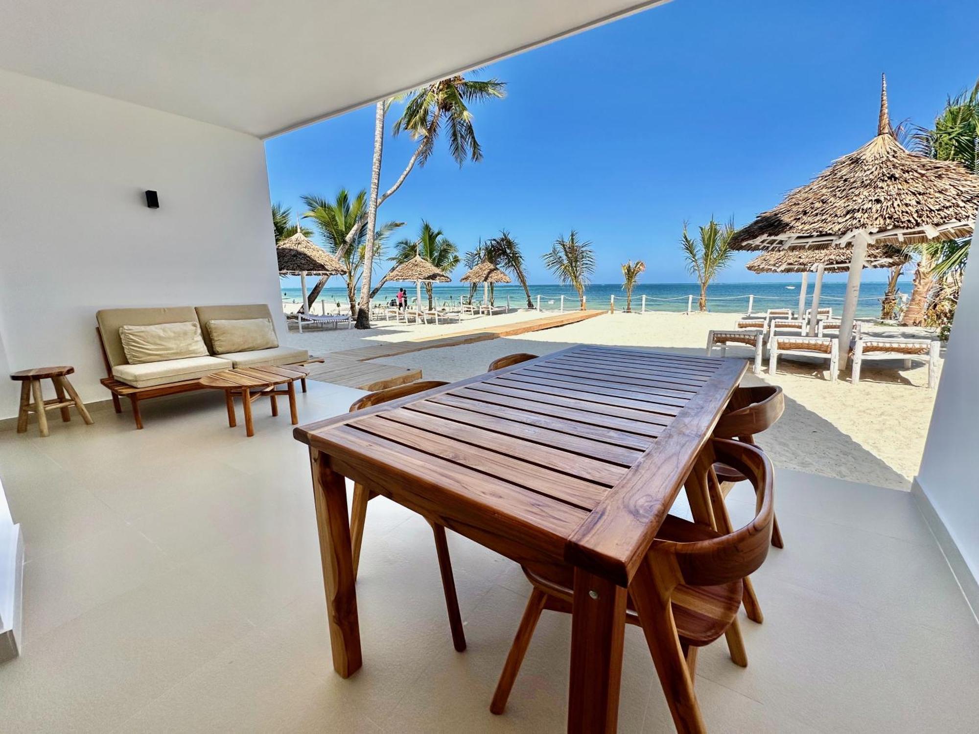 Beachfront With Private Pool